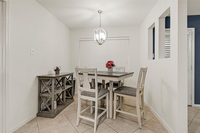 842 Walbrook Drive, Houston, TX 77062