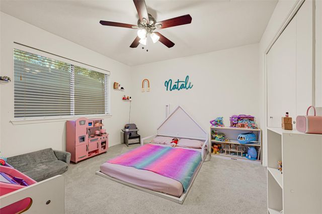 842 Walbrook Drive, Houston, TX 77062