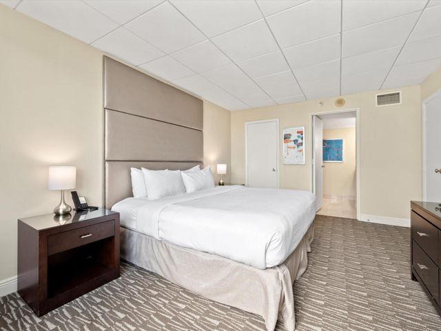 2670 E SUNRISE Boulevard 1418, Fort Lauderdale, FL 33304