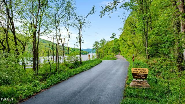 1226 Doe Creek Road, Butler, TN 37640