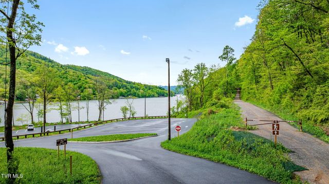 1226 Doe Creek Road, Butler, TN 37640