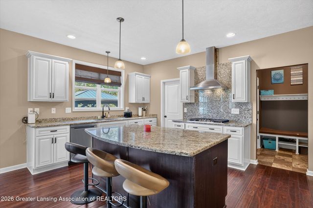 715 Buteo Drive, East Lansing, MI 48823