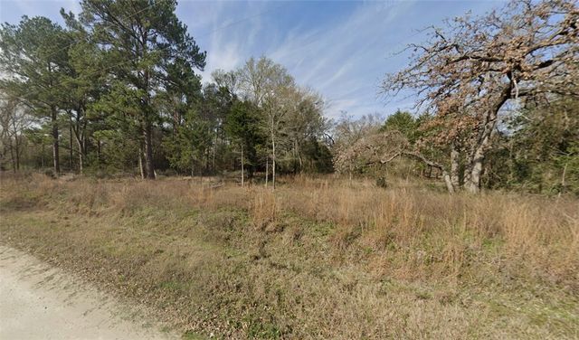 2699 County Road 144, Bedias, TX 77831