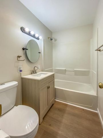 808 Birchwood DRIVE, Beaver Dam, WI 53916