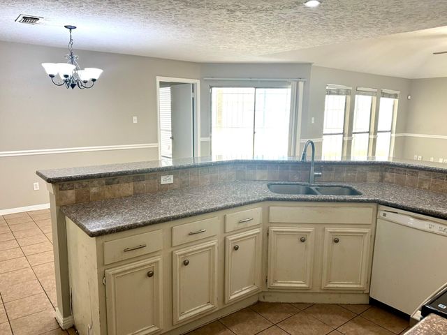 9622 Sandstone Street, Houston, TX 77036