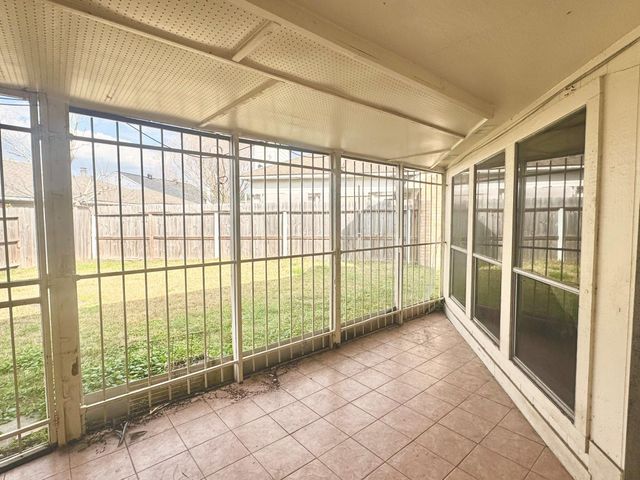 9622 Sandstone Street, Houston, TX 77036