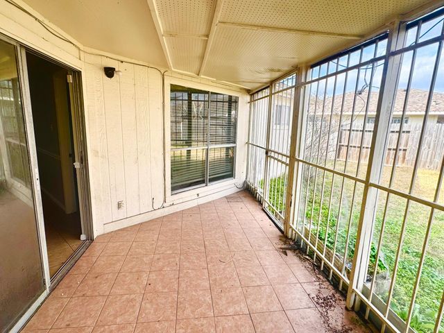 9622 Sandstone Street, Houston, TX 77036