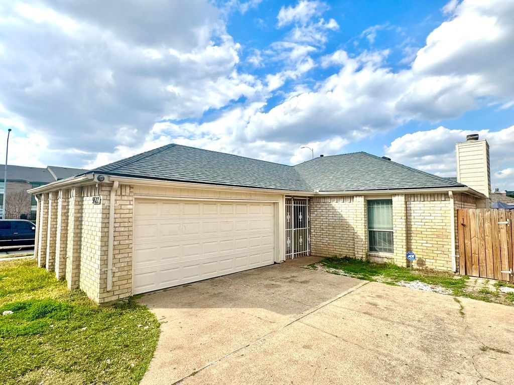 9622 Sandstone Street, Houston, TX 77036