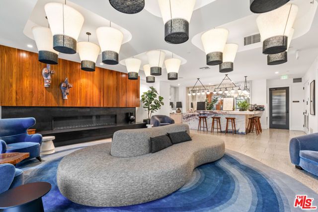 10777 Wilshire Boulevard 201, Los Angeles, CA 90024