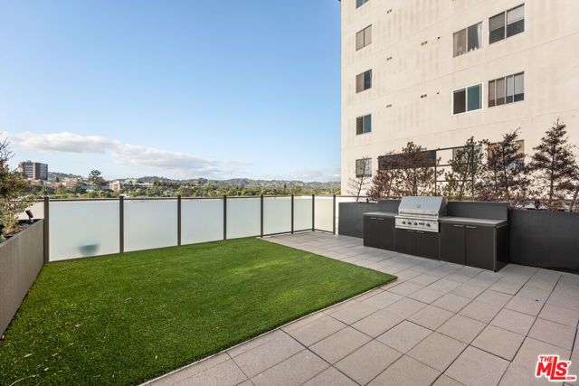 10777 Wilshire Boulevard 201, Los Angeles, CA 90024