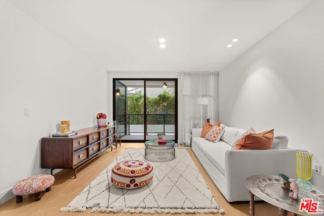 10777 Wilshire Boulevard 201, Los Angeles, CA 90024