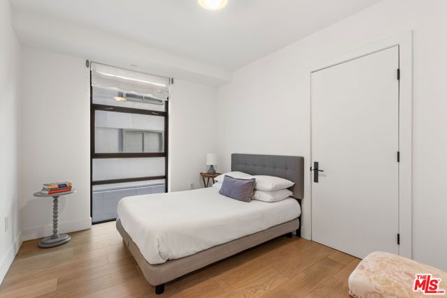10777 Wilshire Boulevard 201, Los Angeles, CA 90024