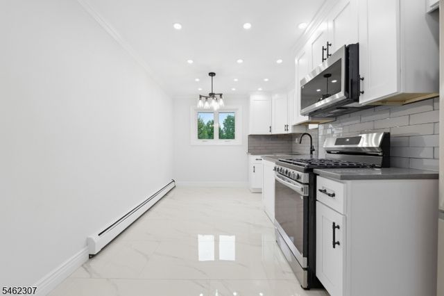 813 20Th St, Union City, NJ 07087