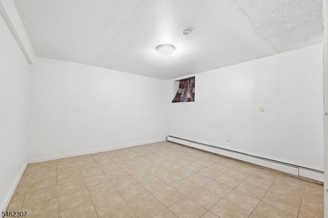 813 20Th St, Union City, NJ 07087