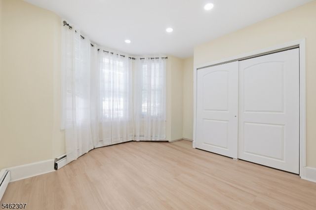 813 20Th St, Union City, NJ 07087