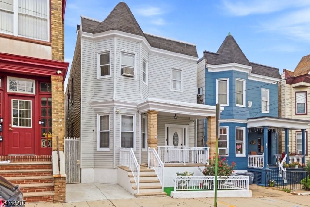 813 20Th St, Union City, NJ 07087