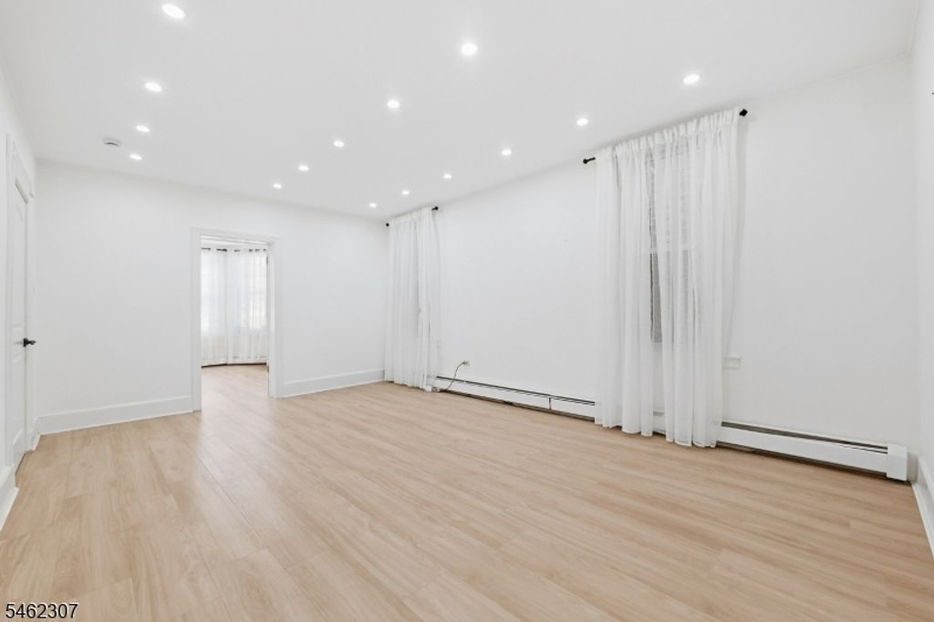 813 20Th St, Union City, NJ 07087 — photo 5