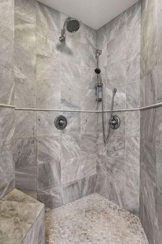 9690 Sky Lane, Eden Prairie, MN 55347