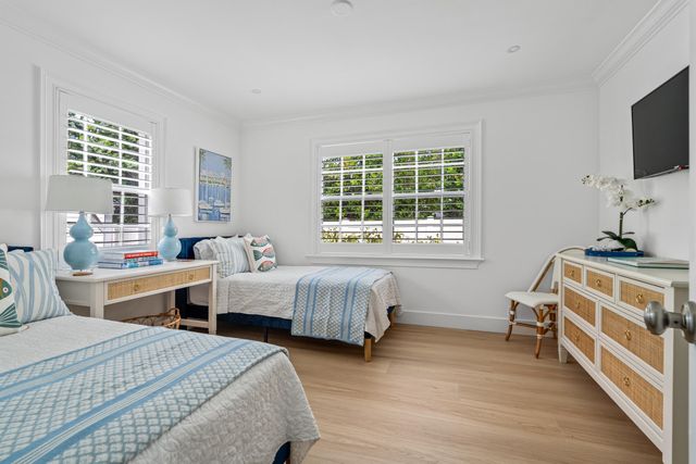 104 NE 17TH Avenue, Fort Lauderdale, FL 33301