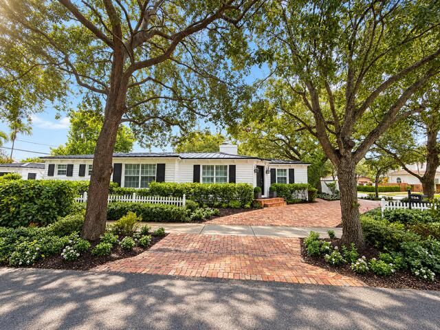 104 NE 17TH Avenue, Fort Lauderdale, FL 33301