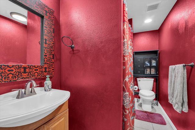 2004 N 40th Street, Waco, TX 76707