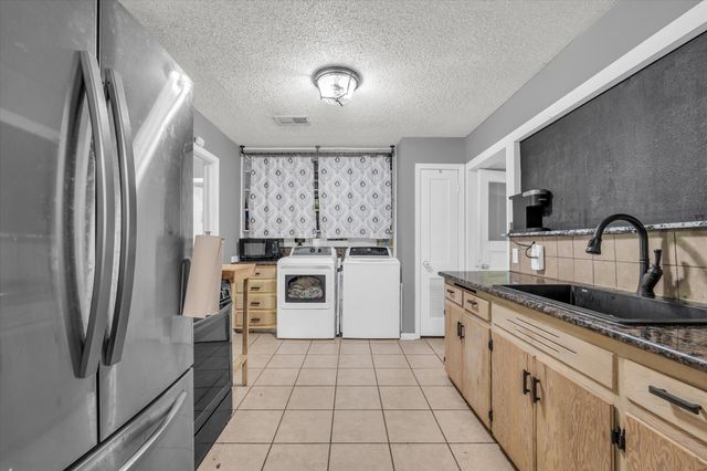 2004 N 40th Street, Waco, TX 76707