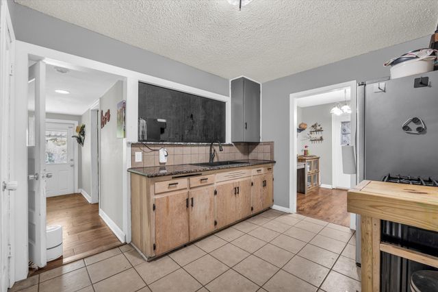 2004 N 40th Street, Waco, TX 76707
