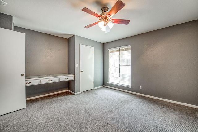 5284 N Pleasant Avenue, Fresno, CA 93711
