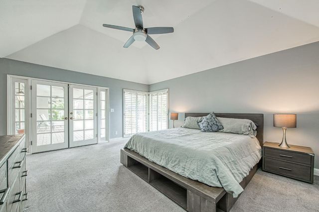 5284 N Pleasant Avenue, Fresno, CA 93711