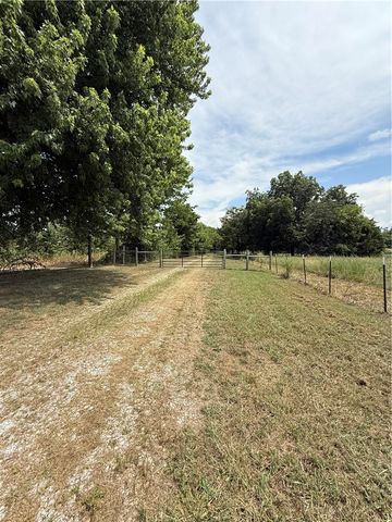 13002 S Highway 45, Lincoln, AR 72744