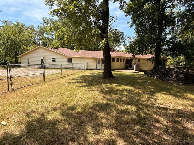 13002 S Highway 45, Lincoln, AR 72744