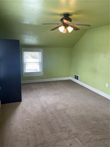 19 Landis Ave, Hempfield Twp, PA 15644