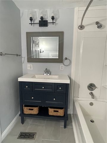 19 Landis Ave, Hempfield Twp, PA 15644