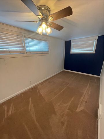 19 Landis Ave, Hempfield Twp, PA 15644