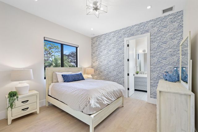 525 Whispering Pines Road, Boynton Beach, FL 33435