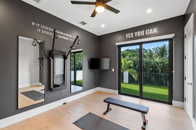 525 Whispering Pines Road, Boynton Beach, FL 33435