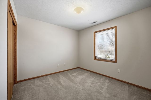 4070 Pinehurst Drive, Marion, IA 52302