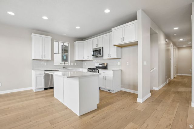 7006 W TERRAINE RD, West Jordan, UT 84081