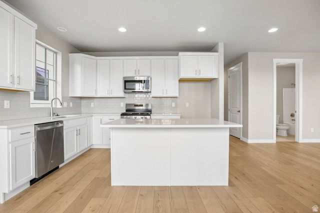 7006 W TERRAINE RD, West Jordan, UT 84081