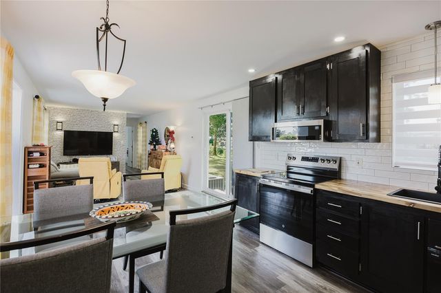 11296 OLIVE CIRCLE, Punta Gorda, FL 33955