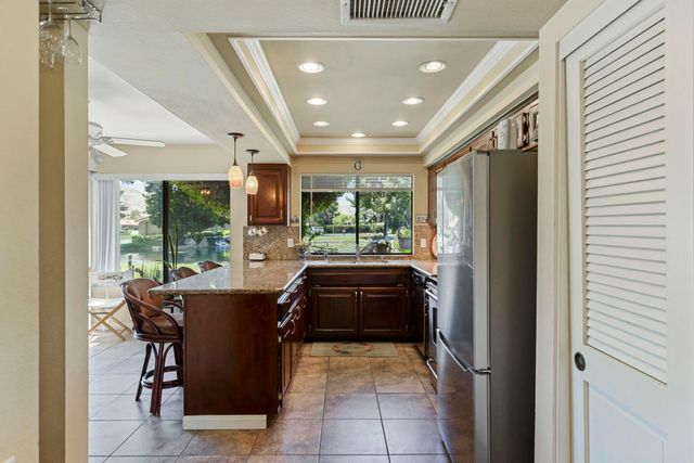 83 Tennis Club Drive, Rancho Mirage, CA 92270