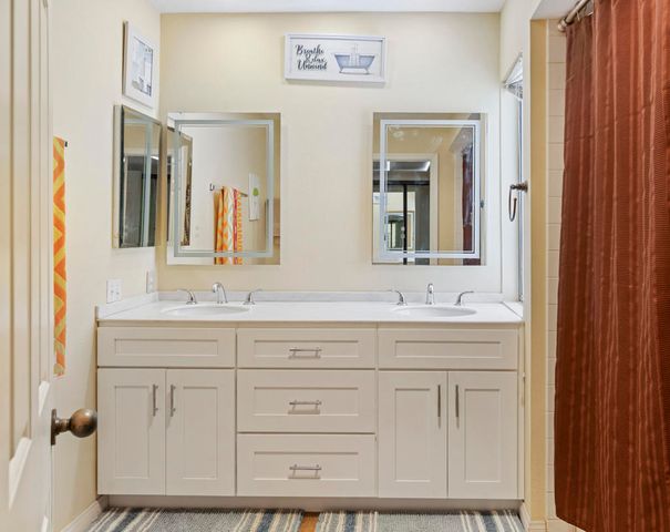 83 Tennis Club Drive, Rancho Mirage, CA 92270