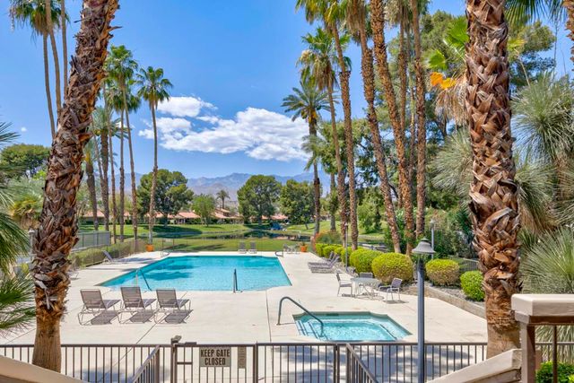 83 Tennis Club Drive, Rancho Mirage, CA 92270