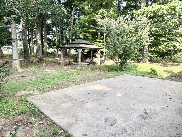 1387 Old Clarksville Pike, Pleasant View, TN 37146