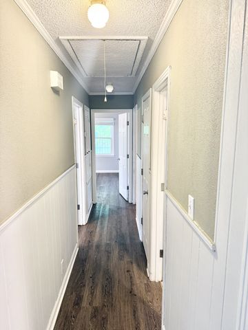 1387 Old Clarksville Pike, Pleasant View, TN 37146
