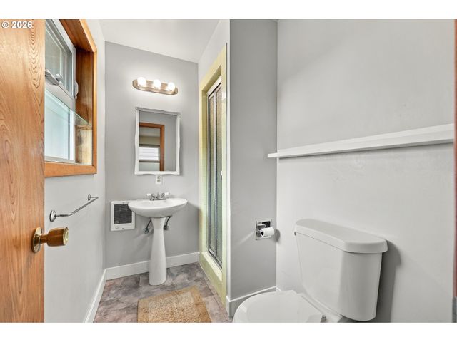 1690 Nw 1ST St, Gresham, OR 97030