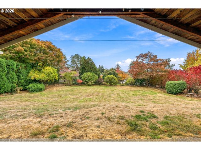 1690 Nw 1ST St, Gresham, OR 97030