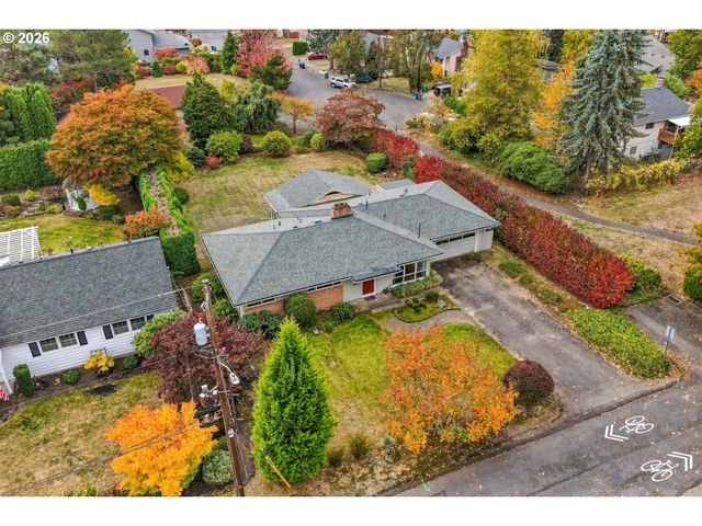 1690 Nw 1ST St, Gresham, OR 97030