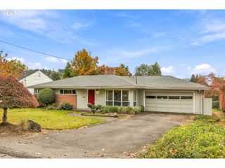 1690 Nw 1ST St, Gresham, OR 97030
