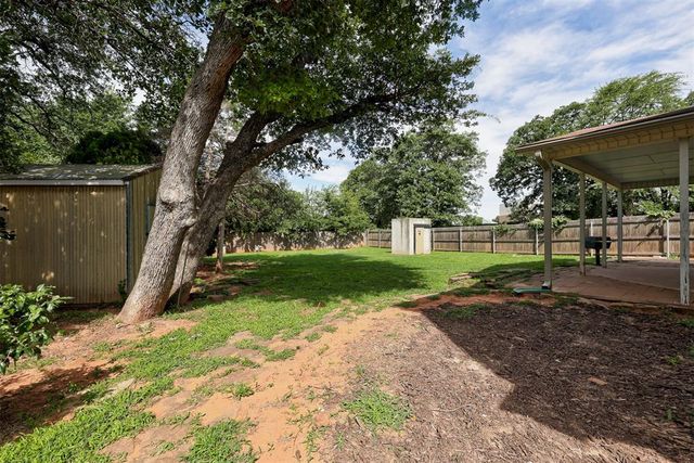 4225 Clendon Way, Del City, OK 73115